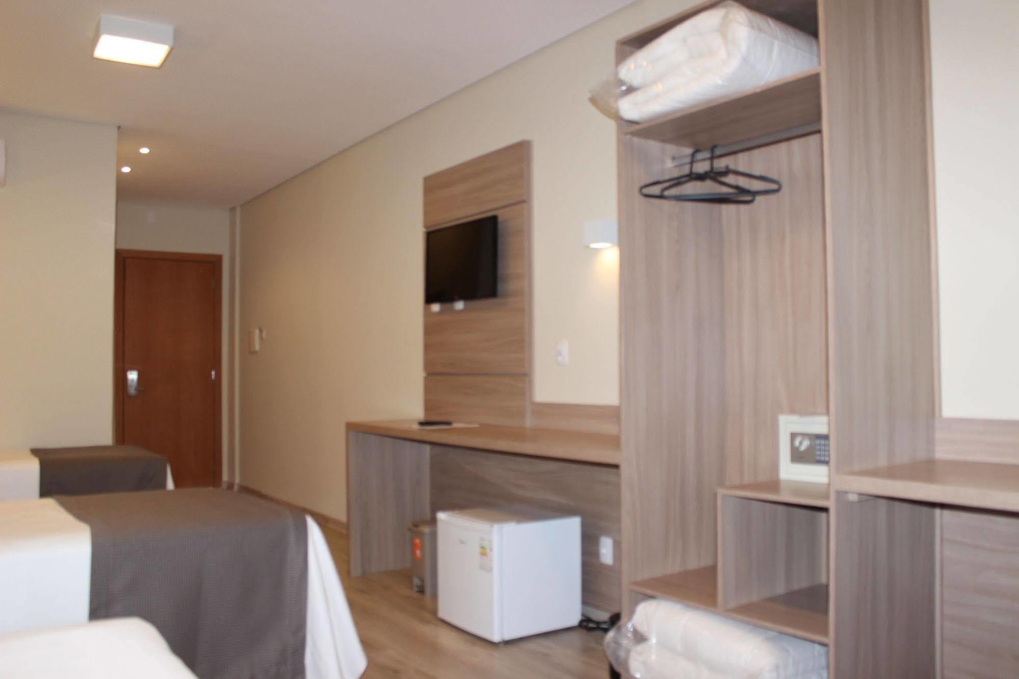 Minas Platinum Hotel & Convention Conselheiro Lafaiete Eksteriør bilde